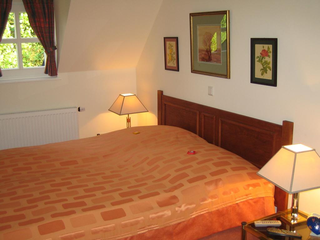 Hotel Burg Boetzelaer à Kalkar Chambre photo