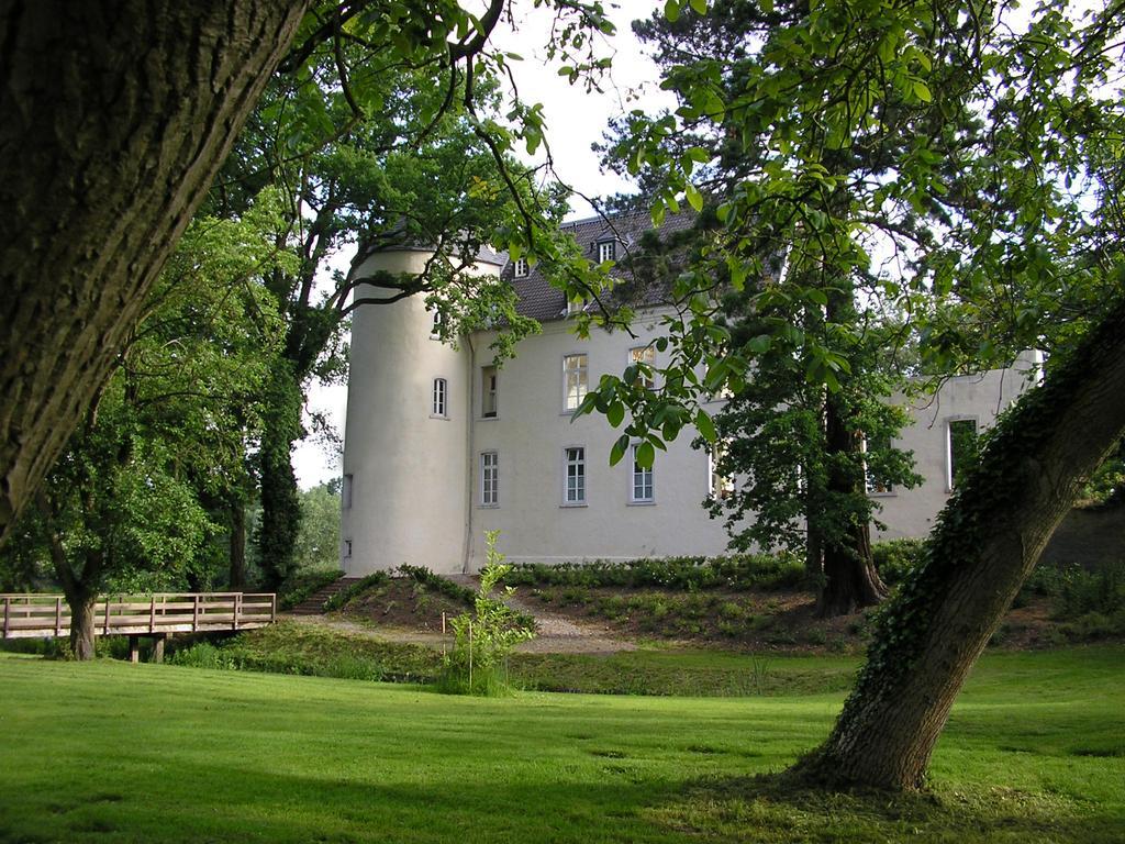 Hotel Burg Boetzelaer à Kalkar Extérieur photo